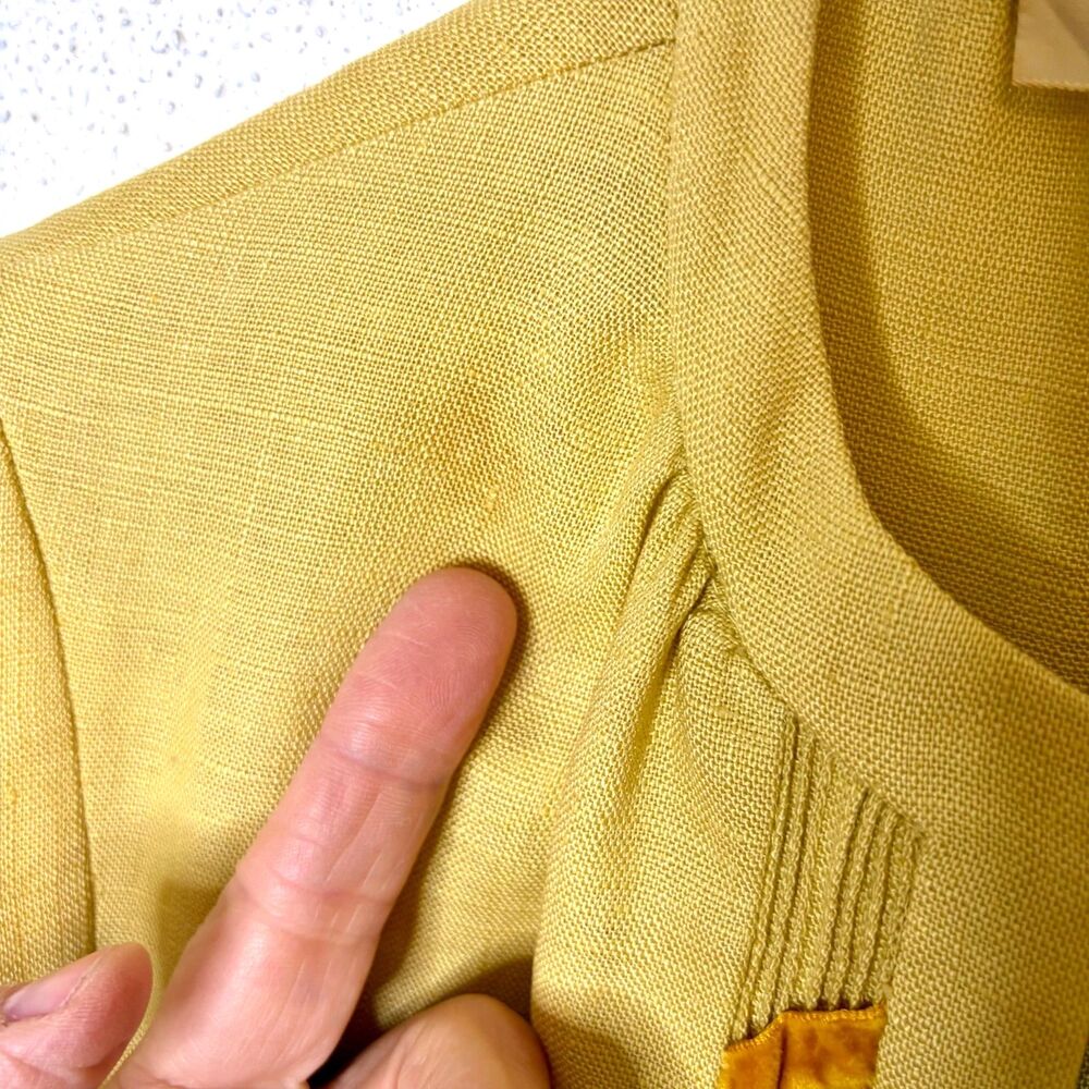 Vintage 1950s/60s Carlye Yellow Linen Dress Rhinestone Buttons Velvet Leaf Sz S - Picture 9 of 9
